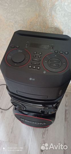 Музыкальная колонка LG xboom