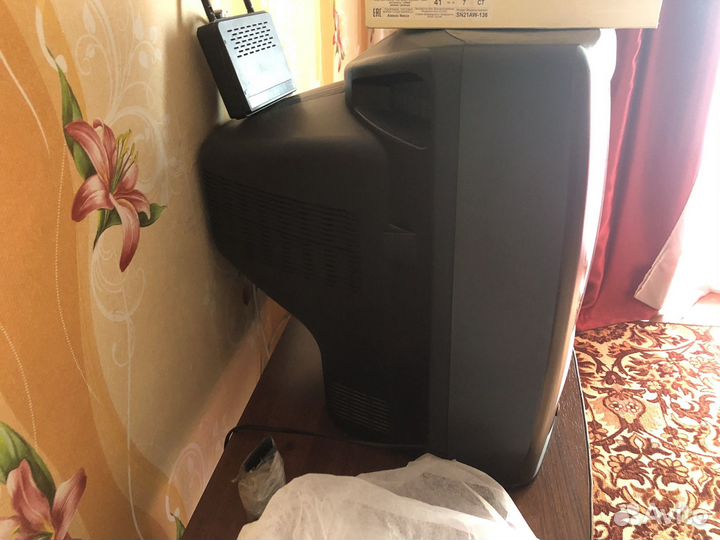 Абсолютно рабочий,стоит без дела