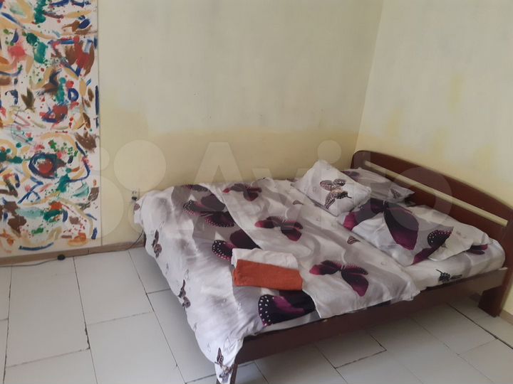 2-к. квартира, 50 м², 1/3 эт.