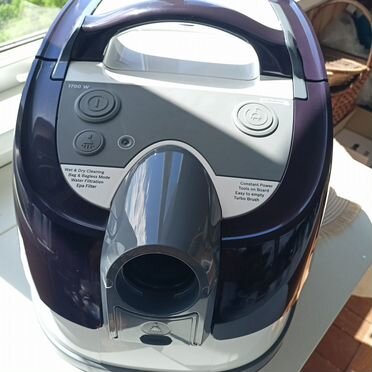 Моющий пылесос Bosch BWD41740