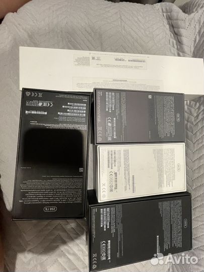 Коробка от iPhone