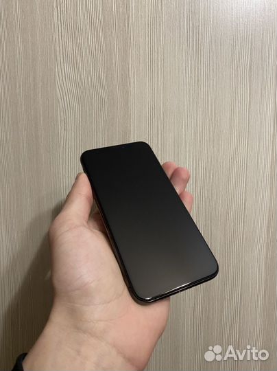 iPhone Xs, 256 ГБ