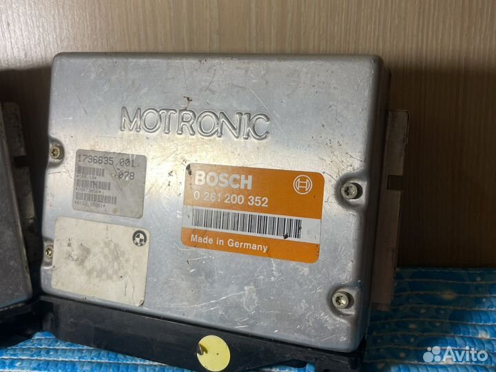 Два Блока управления двс BMW E32 750i