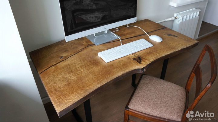 Компьютерный стол в стиле лофт