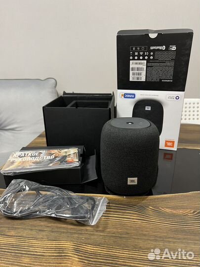 Колонка jbl link music с Алисой