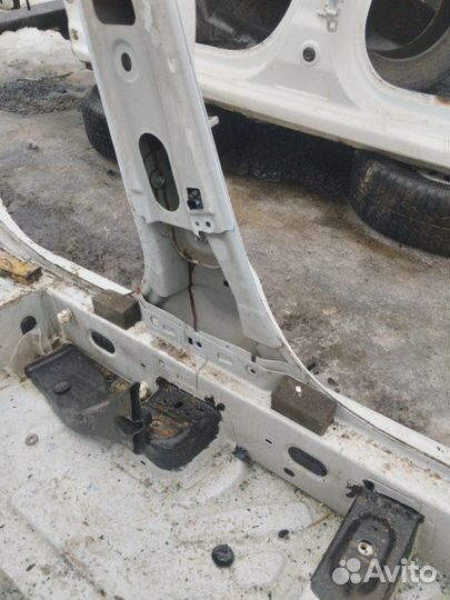 Центральная стойка кузова Renault Logan 2 New