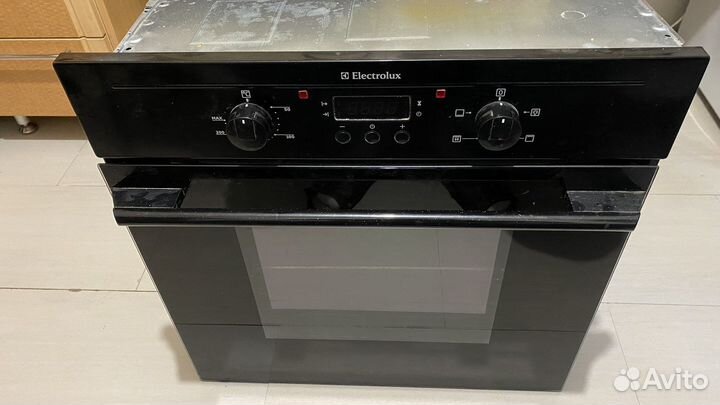Газовый духовой шкаф Electrolux