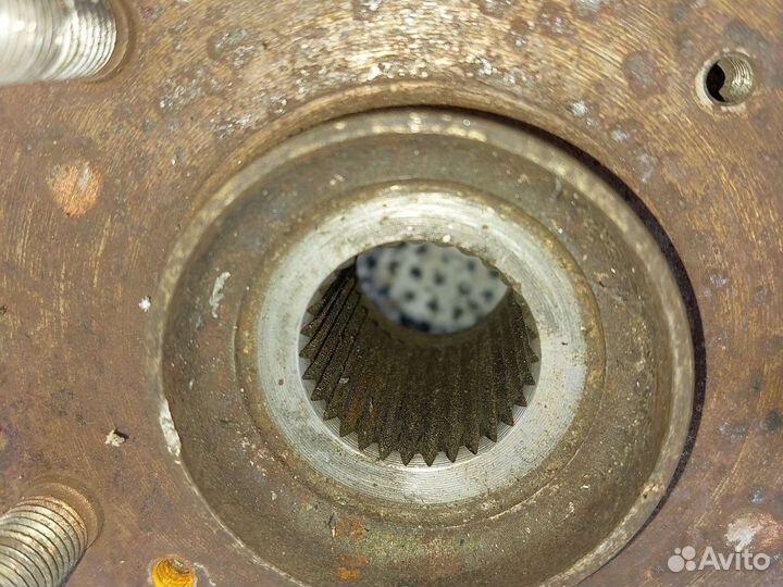 Хода Срв 3 Кулак передний левый 51216swaa00