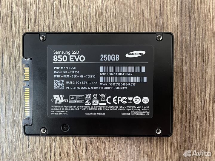 Жесткий диск Samsung SSD 850 EVO 250Gb