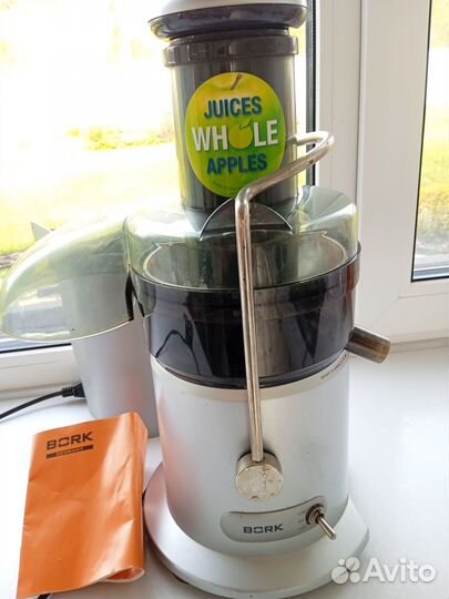 Соковыжималка Bork JU CUP 21085