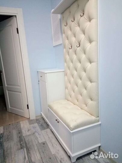 Вешалка в прихожую