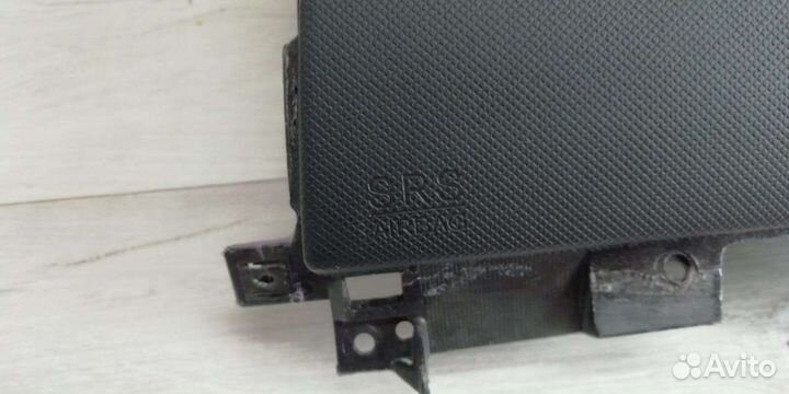 Ремонт торпедо Мазда 3 бк