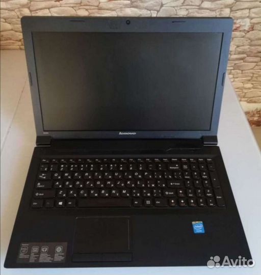 Lenovo B 590