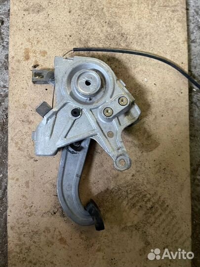 Педали газа тормоза сцепления w210 w220 w124