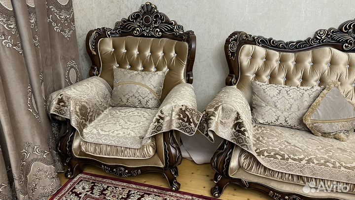 Диван и 2 кресла