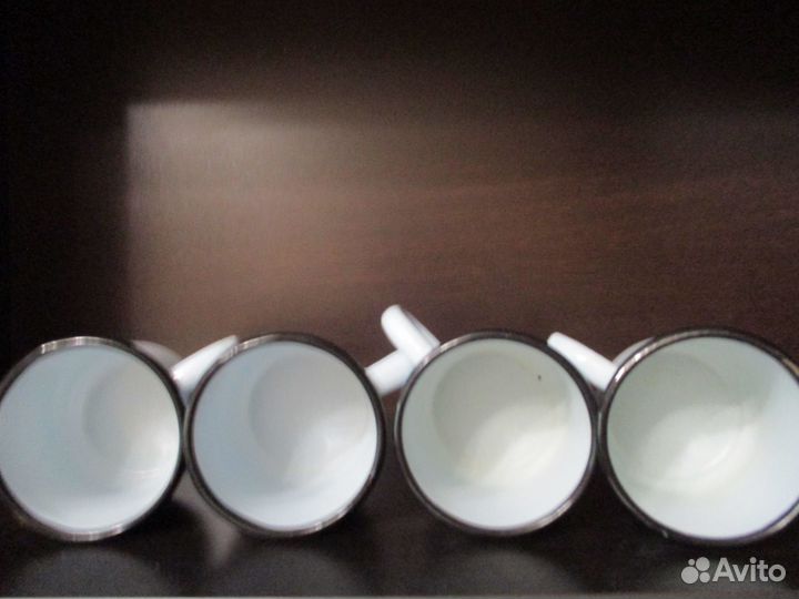 Винтажные эмалированые кружки