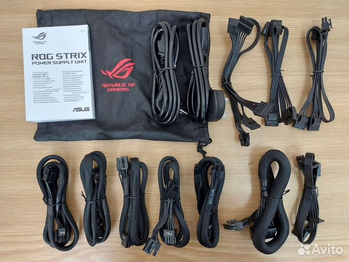 Блок питания Asus rog strix 1000w