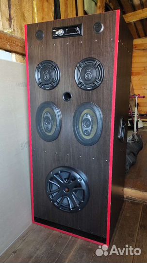 Музыкальная колонка