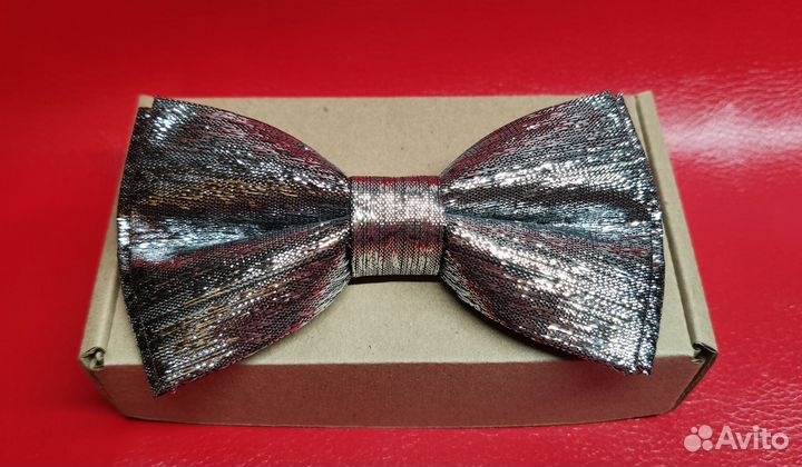 Бабочка серебряная