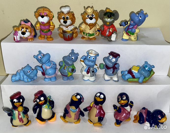 35 Киндер игрушек в Киндер боксе одним лотом