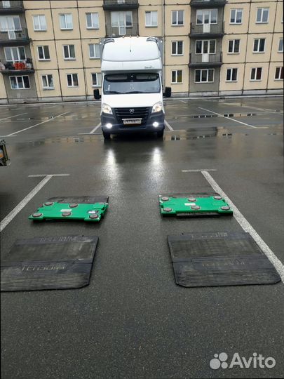 Переезды с грузчиками от 200км