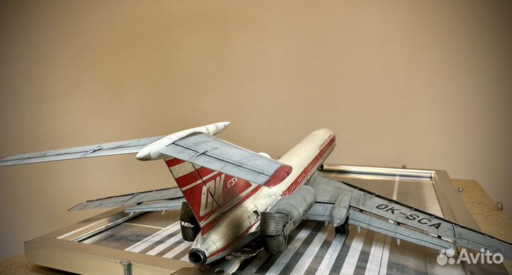 Модель ту 154 CSA 1/144