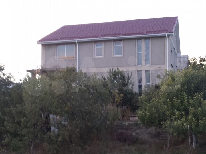 Дом 325 м² на участке 14 сот.