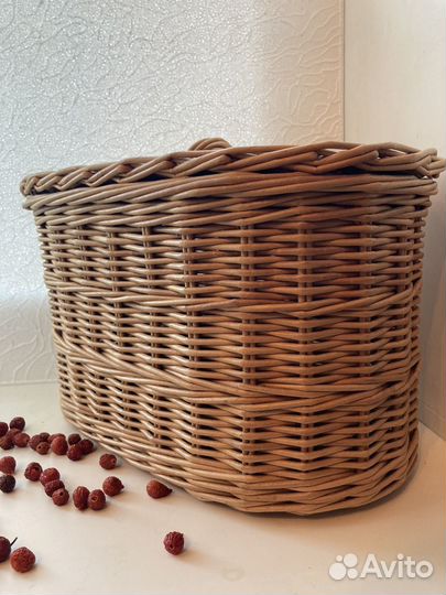 Хлебница плетеная овальная с крышкой