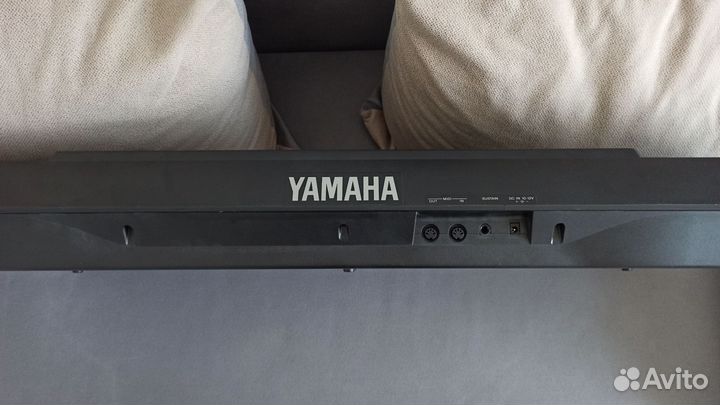 Синтезатор yamaha