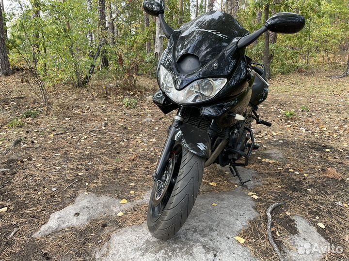 Suzuki bandit gsf 1200s