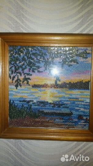 Картина, вышитая крестом