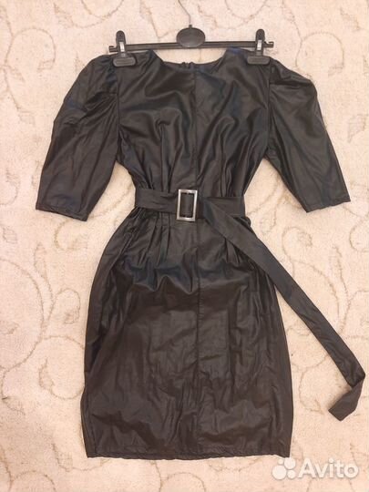 Новое кожаное платье