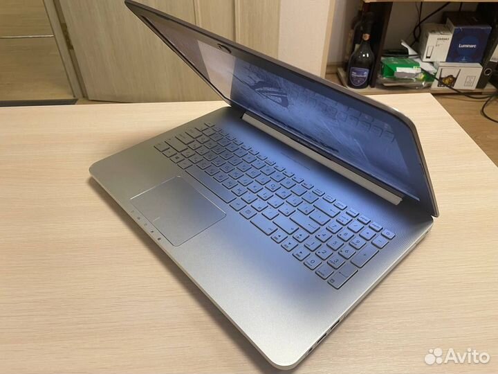 Игровой Asus i7 GTX 8GB SSD+HDD Full HD ips