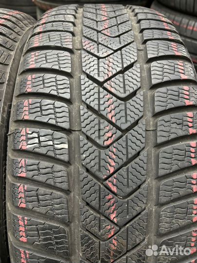 Pirelli Winter Sottozero 3 245/45 R18 и 275/40 R18