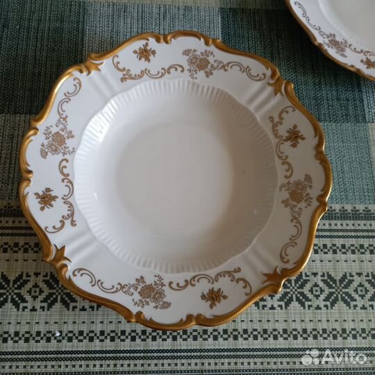 Тарелка большая