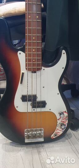 Бас гитара Musima Action Bass