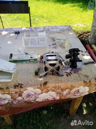 Запчасти на стиральную машину indesit wisl 86