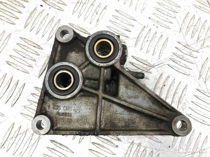 Б/У маслоприёмник Land Rover Range Rover L322