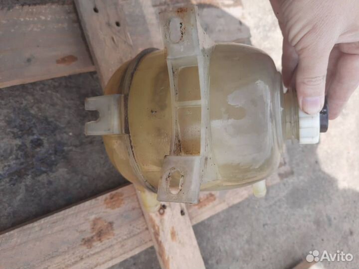 Бачок радиатора 7700839184 Renault Megane 1999 BA