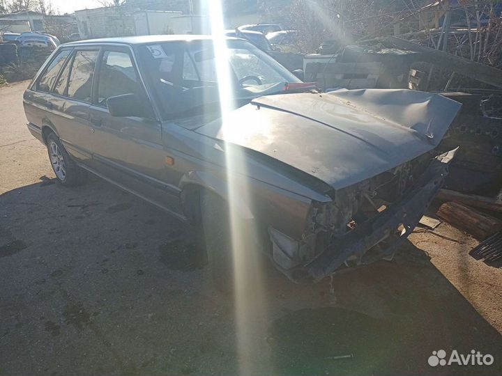 Nissan Sunny разбор по частям