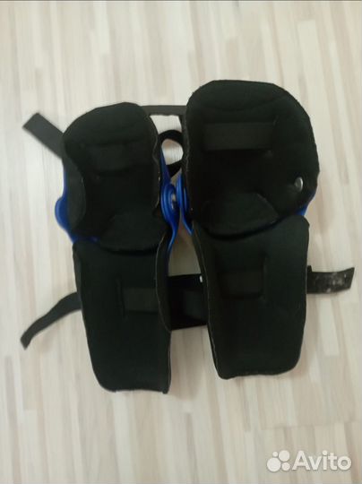 Мото наколенники