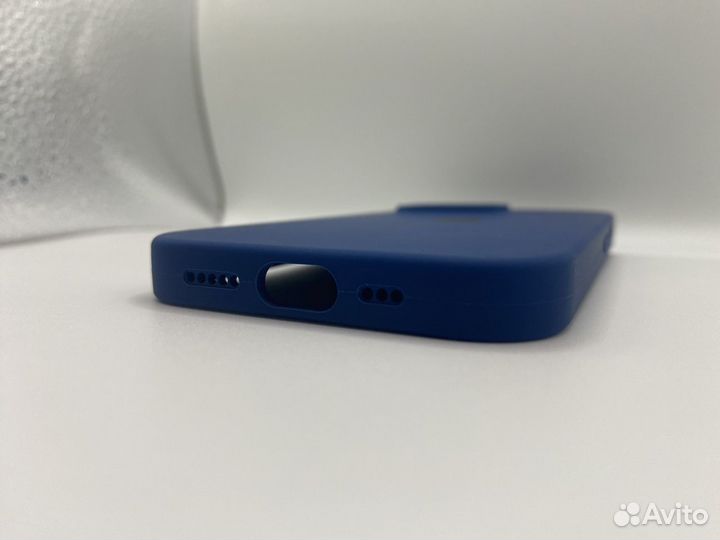 Чехол на iPhone 15 Silicon Case Ocean blue