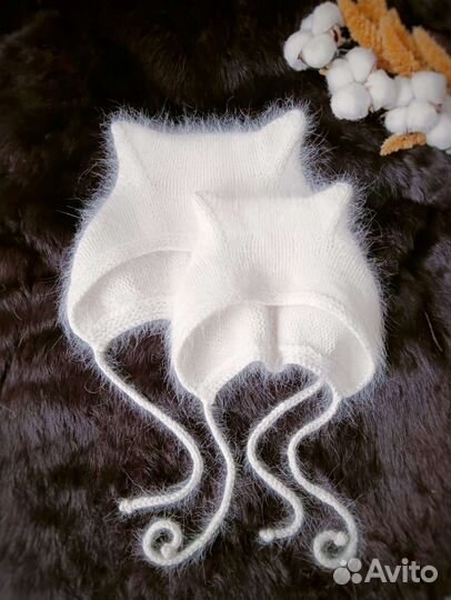 Шапка с ушками для мамы и дочки белая