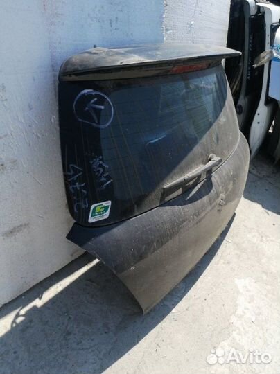 Дверь багажника Suzuki Swift ZC71S