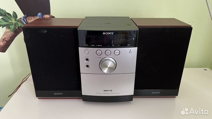 Музыкальный центр sony