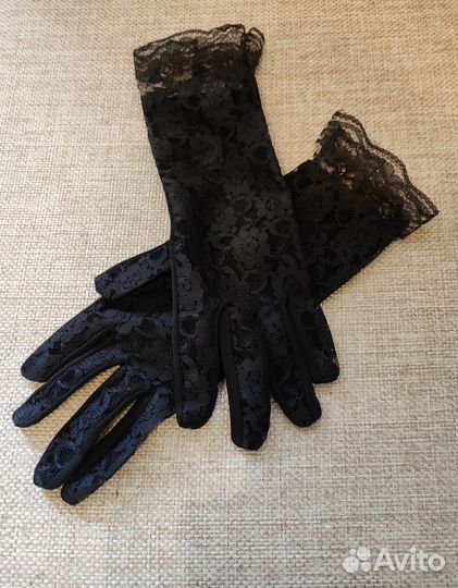 Перчатки кружевные