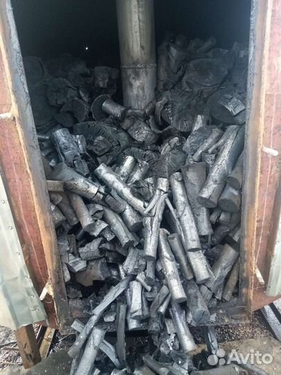 Уголь древесный в мешках
