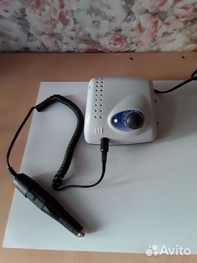 Аппарат для маникюра Strong 210 102L Стронг