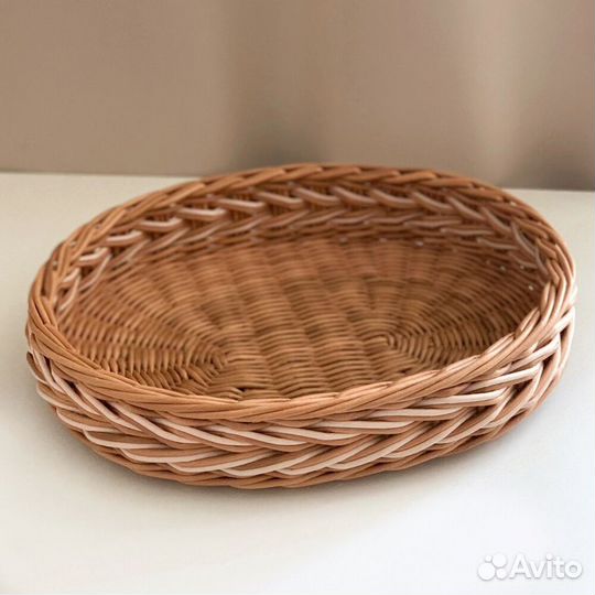 Плетеный поднос