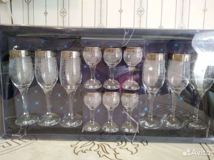 Набор бокалов